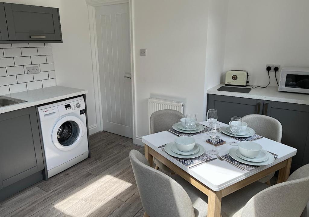 34 One Apartment Lytham St Annes Exterior foto