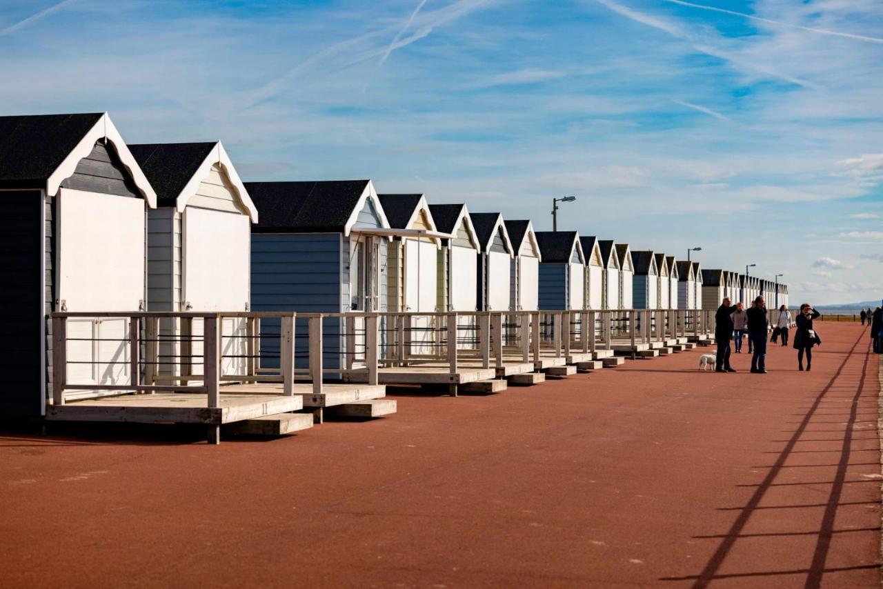 34 One Apartment Lytham St Annes Exterior foto